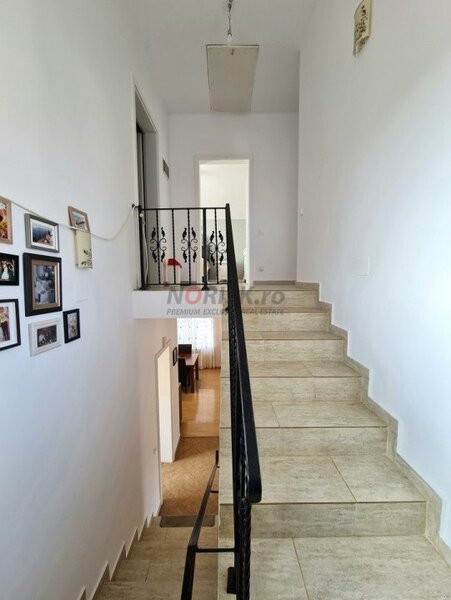 Vila 4 Camere, - Panouri Solare, Sistem Alarma si Gradina - Domnesti